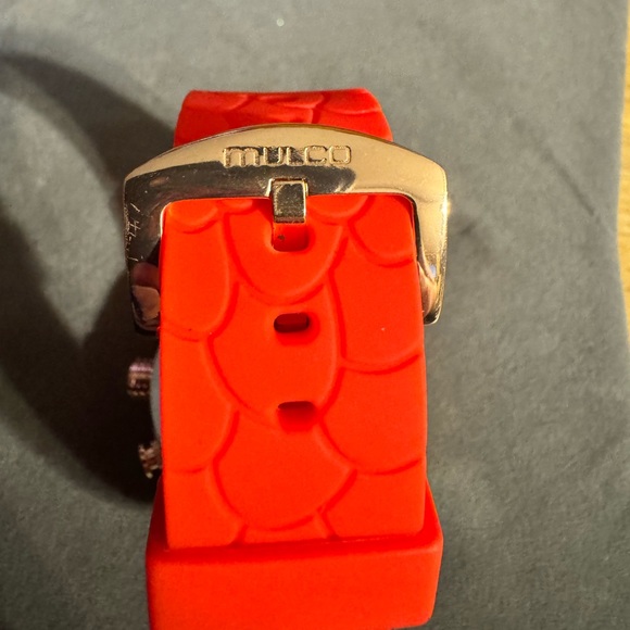 Mulco Lush Chunky Statement Watch - Picture 4 of 5